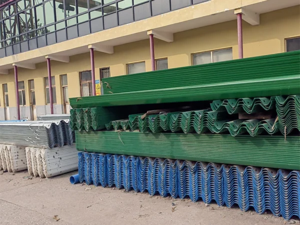 Powder-Coated-Steel-bg3 Powder Coated W Beam Steel Highway Guardrail Barrier