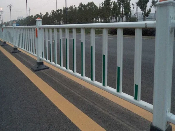 Traffic-Safety-Facilities2-22 Hot Dip Galvanized W Beam Guardrail System